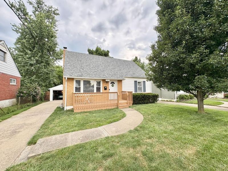 3927 Hemphill Way, Deer Park, OH 45236 Photo 3