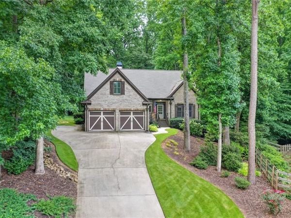 304 Crown Court, Canton, GA 30115