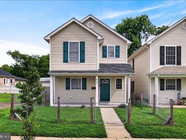 427 PALMER STREET , FREDERICKSBURG, VA 22401