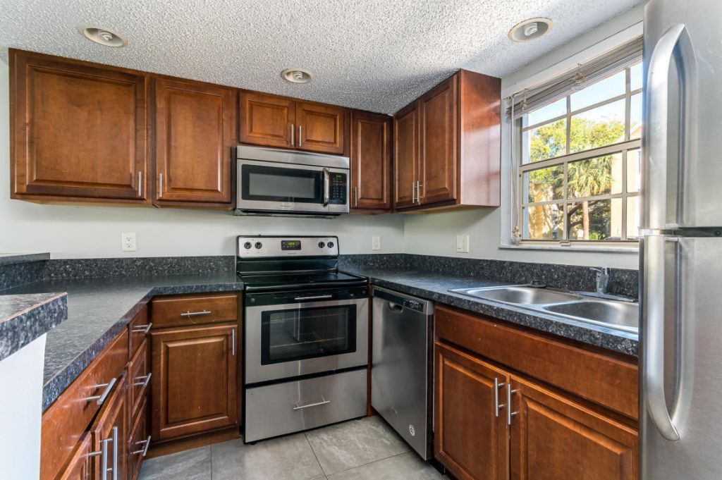 6299 La Costa Drive, Unit B, Boca Raton, FL 33433 Photo