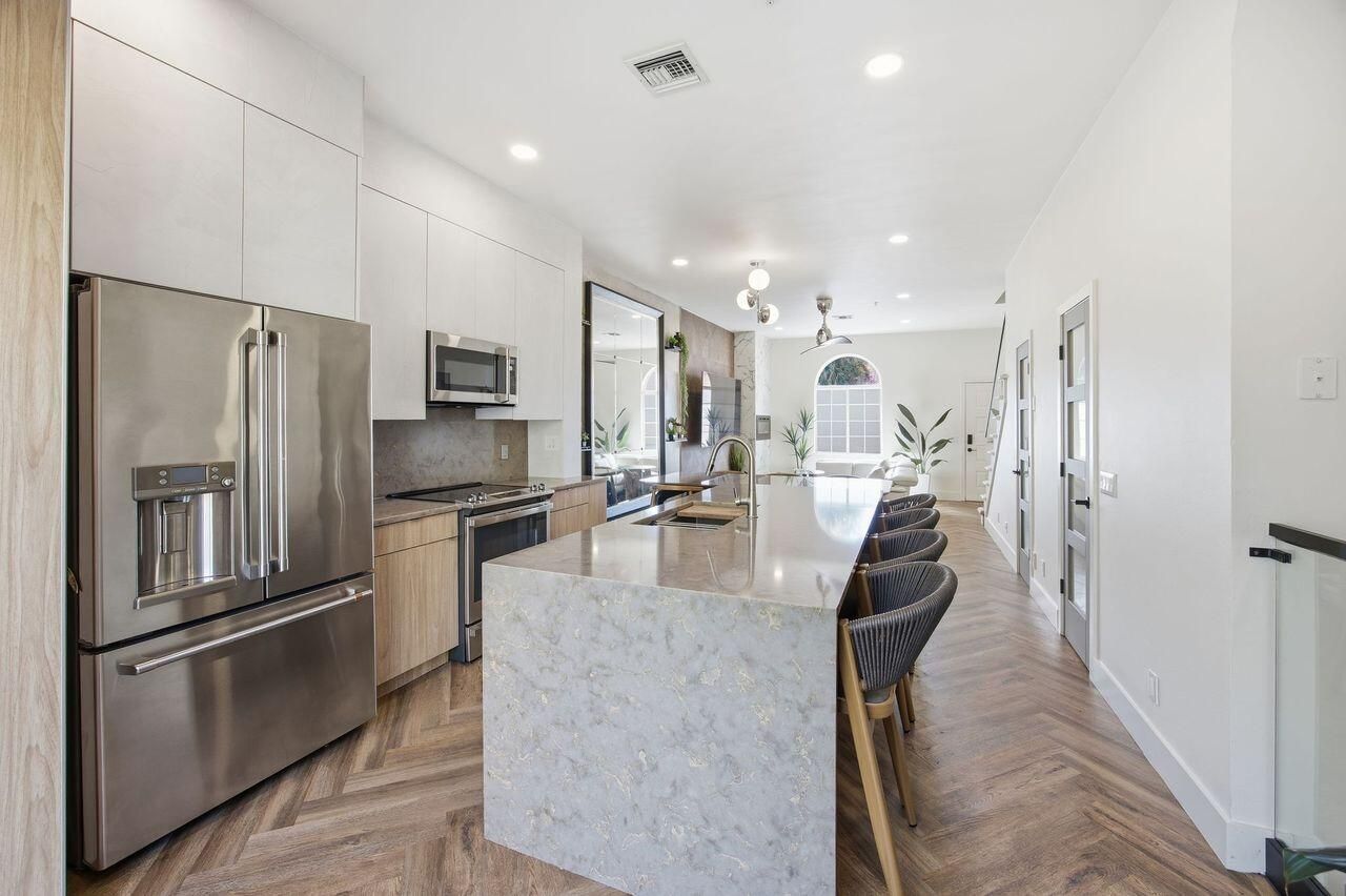 2465 NE 14th St Causeway, Pompano Beach, FL 33062 Photo