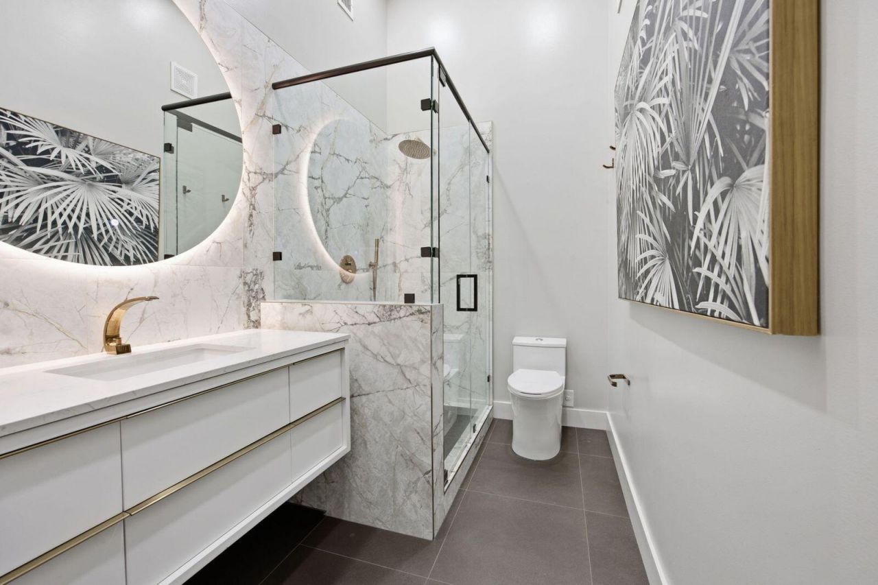 2465 NE 14th St Causeway, Pompano Beach, FL 33062 Photo