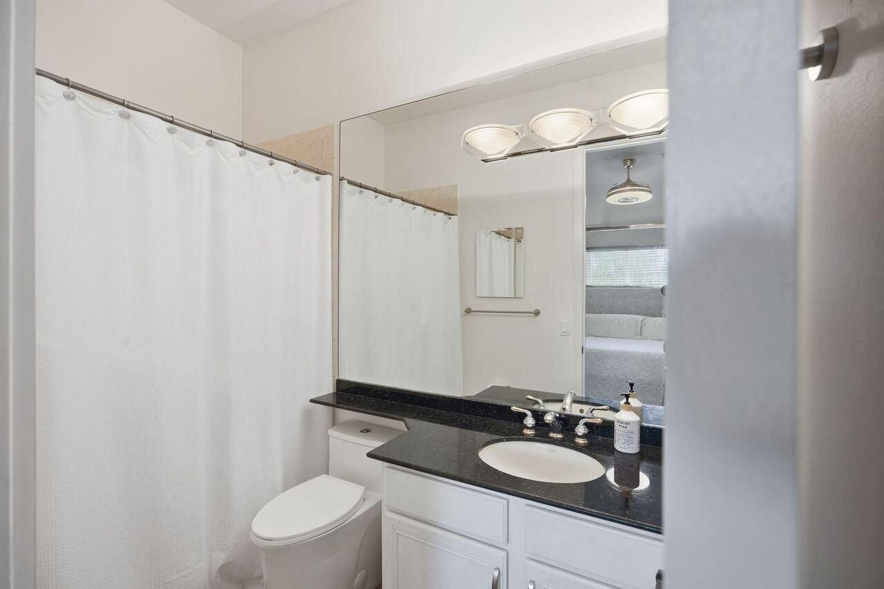 2465 NE 14th St Causeway, Pompano Beach, FL 33062 Photo