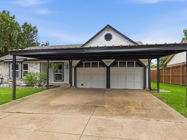 6572 Ridglea Drive , Watauga, TX 76148