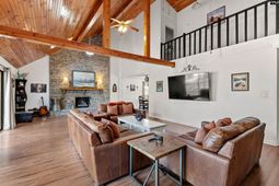 153 Driftwood Drive photo 4