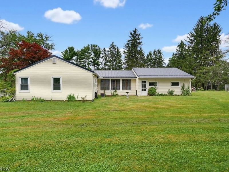 14421 Garden Street, Burton, OH 44021 Photo 10