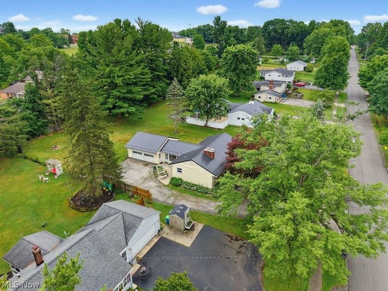 14421 Garden Street, Burton, OH 44021 Photo 12