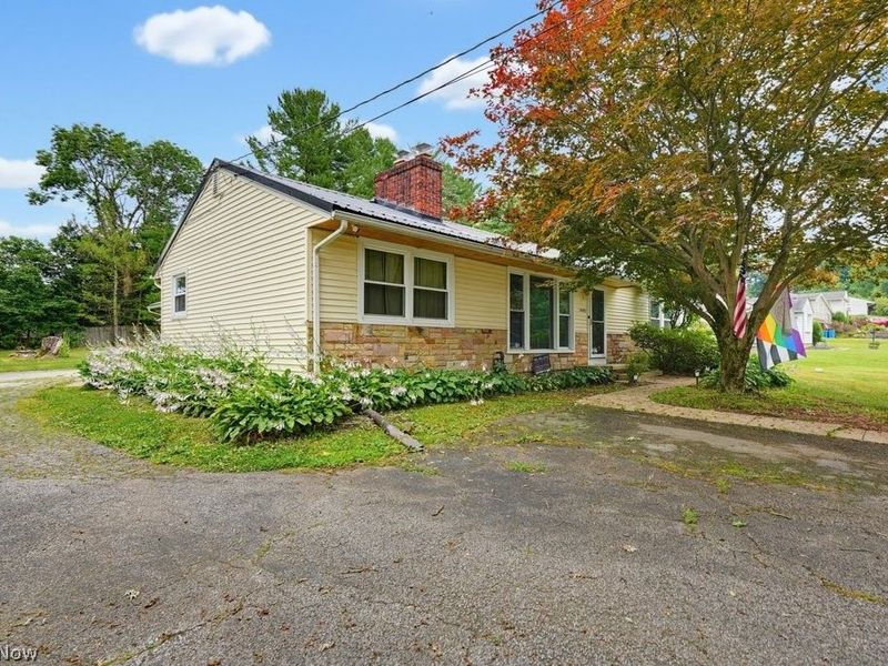 14421 Garden Street, Burton, OH 44021 Photo 2