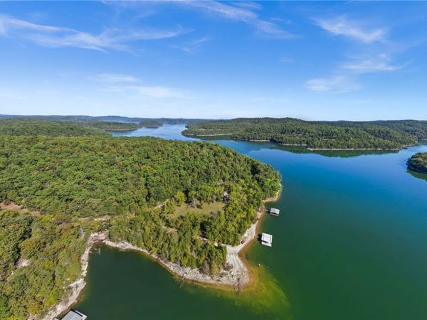 7221 Angell Road, Rogers, AR 72756