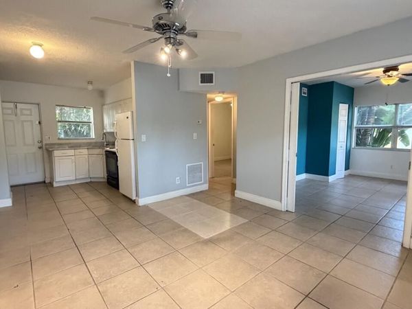 1301 NE 15TH, Unit #3, Fort Lauderdale, FL 33304