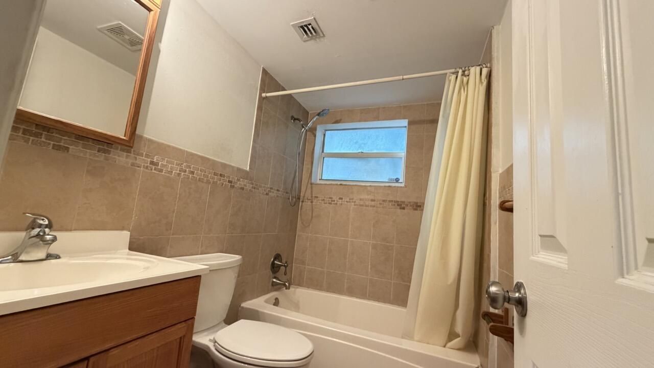 1301 NE 15th, Unit #3, Fort Lauderdale, FL 33304 Photo