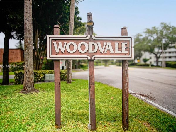 2161 Orange Grove Dr , Unit A-9, Davie, FL 33324