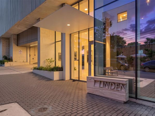 313 W 17th ST, Unit 1404, Austin, TX 78701