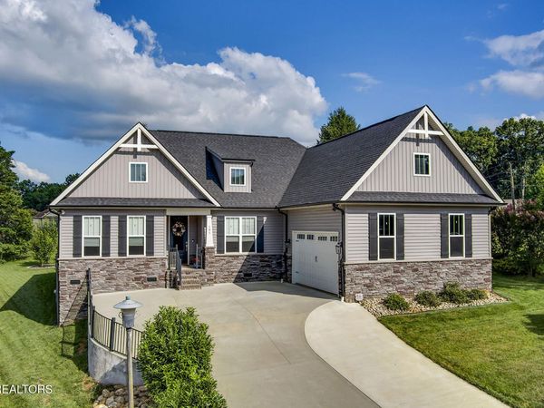 101 Toqua Club Way, Loudon, TN 37774