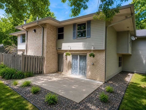 18661 Clear View Court, Minnetonka, MN 55345