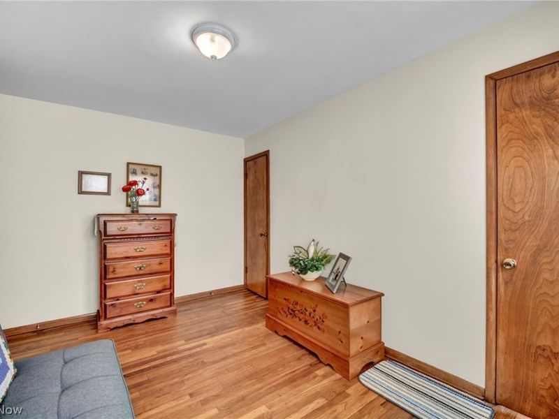 6621 Indiana Avenue, Mayfield Heights, OH 44124 Photo 17
