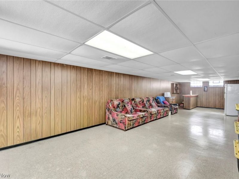 6621 Indiana Avenue, Mayfield Heights, OH 44124 Photo 36