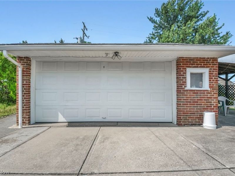 6621 Indiana Avenue, Mayfield Heights, OH 44124 Photo 47
