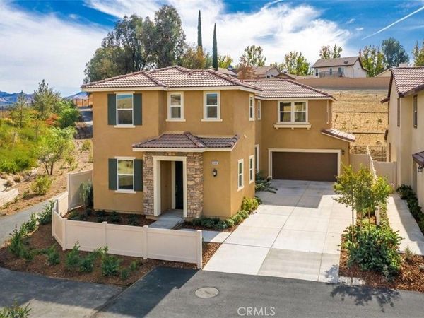 26801 Trestles, Canyon Country, CA 91351