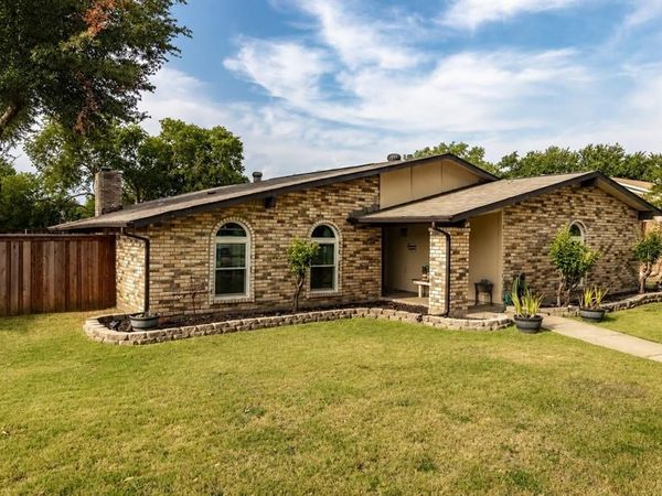 1204 Warwick Drive, Mesquite, TX 75150