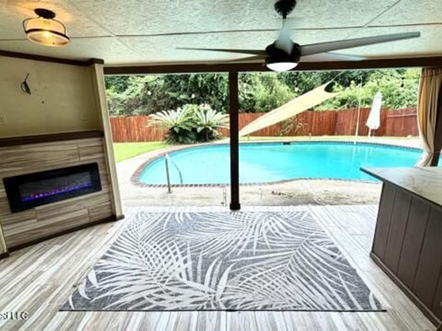 Property Image 82