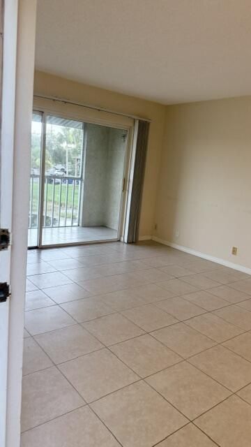 1520 SE Royal Green Circle, Unit 206, Port Saint Lucie, FL 34952 Photo