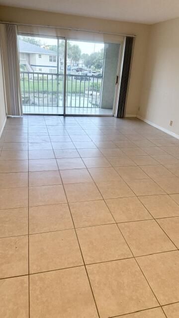 1520 SE Royal Green Circle, Unit 206, Port Saint Lucie, FL 34952 Photo