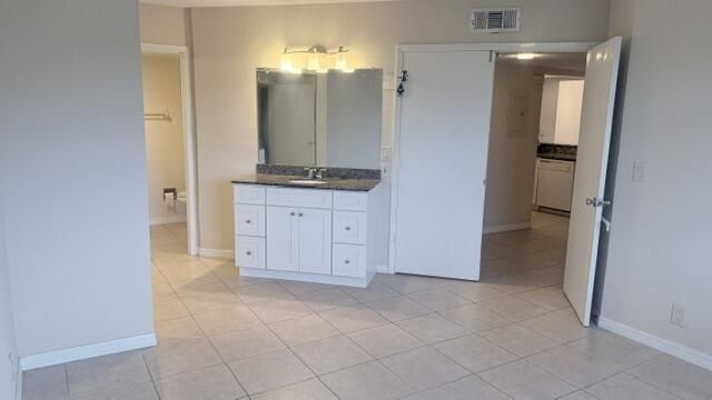 1520 SE Royal Green Circle, Unit 206, Port Saint Lucie, FL 34952 Photo