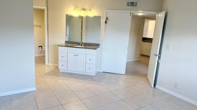 1520 SE Royal Green Circle, Unit 206, Port Saint Lucie, FL 34952 Photo