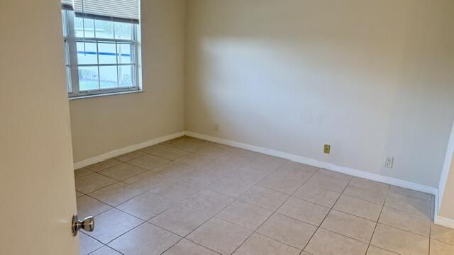 1520 SE Royal Green Circle, Unit 206, Port Saint Lucie, FL 34952 Photo