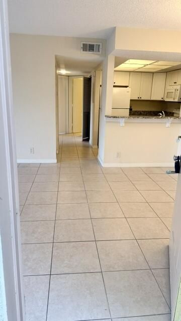 1520 SE Royal Green Circle, Unit 206, Port Saint Lucie, FL 34952 Photo