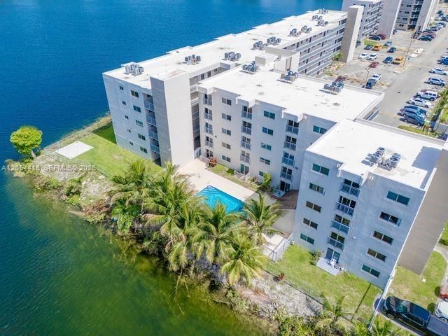9917 W Okeechobee Rd, Unit 3-306, Hialeah Gardens, FL 33016 Photo