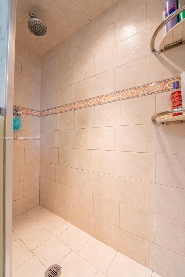 9917 W Okeechobee Rd, Unit 3-306, Hialeah Gardens, FL 33016 Photo