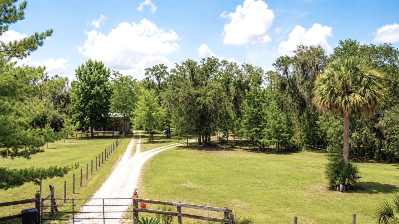 13501 NE 245th Street Road , Fort Mc Coy, FL 32134 Photo