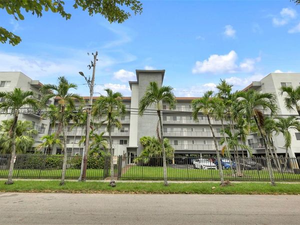 900 SW 84th Ave , Unit 412A, Miami, FL 33144