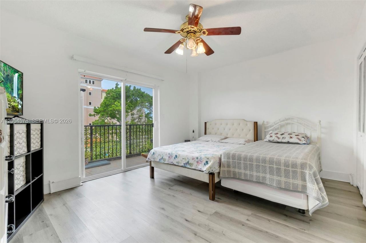 900 SW 84th Ave , Unit 412A, Miami, FL 33144 Photo