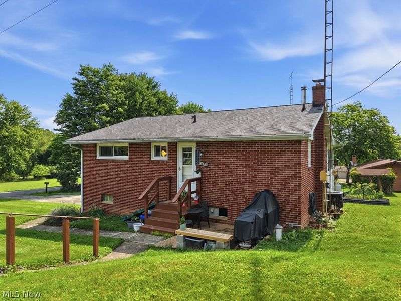 1114 Fiesta Road SW, Dellroy, OH 44620 Photo 30