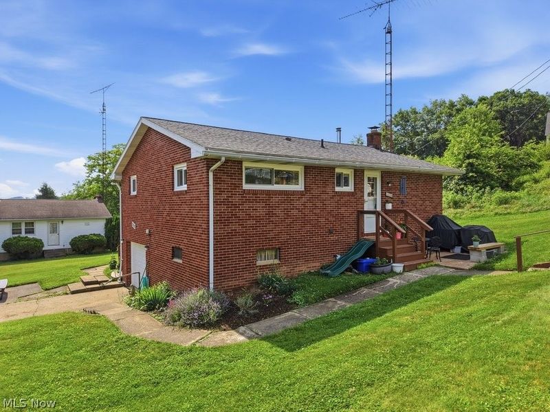 1114 Fiesta Road SW, Dellroy, OH 44620 Photo 36