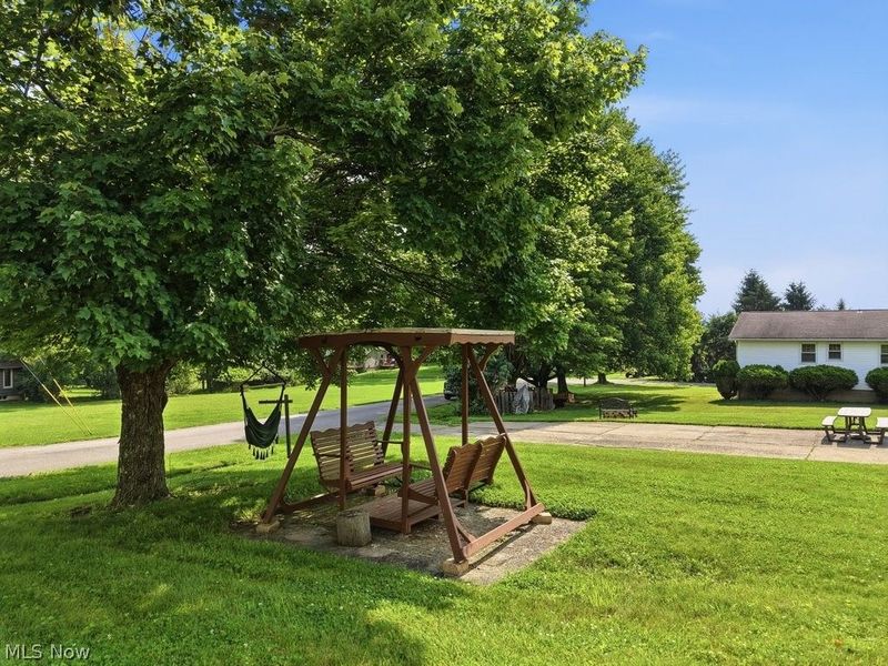 1114 Fiesta Road SW, Dellroy, OH 44620 Photo 38