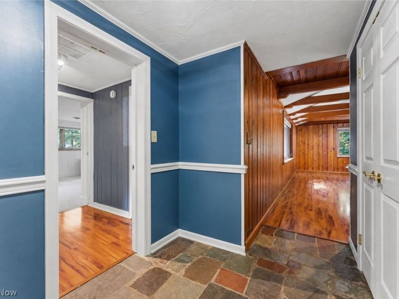 981 Worton Park Drive, Mayfield Village, OH 44143 Photo 13