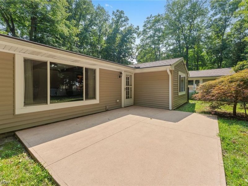 981 Worton Park Drive, Mayfield Village, OH 44143 Photo 24