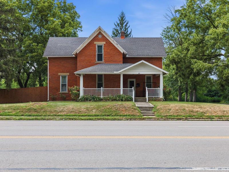 209 W High Street , London, OH 43140 Photo 1