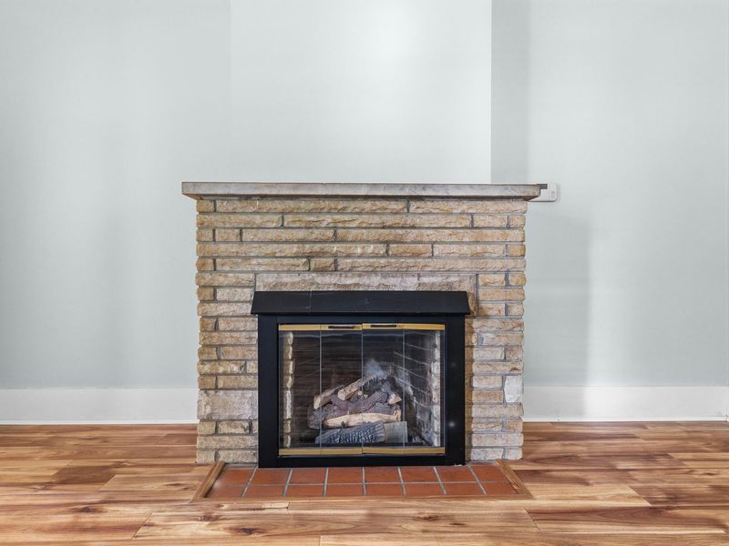 209 W High Street , London, OH 43140 Photo 15