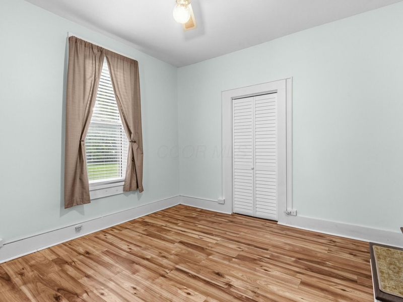 209 W High Street , London, OH 43140 Photo 18