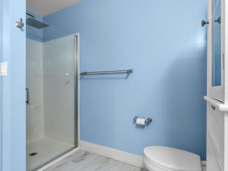 209 W High Street , London, OH 43140 Photo 36