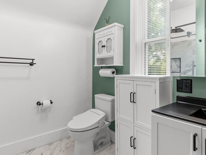 209 W High Street , London, OH 43140 Photo 46