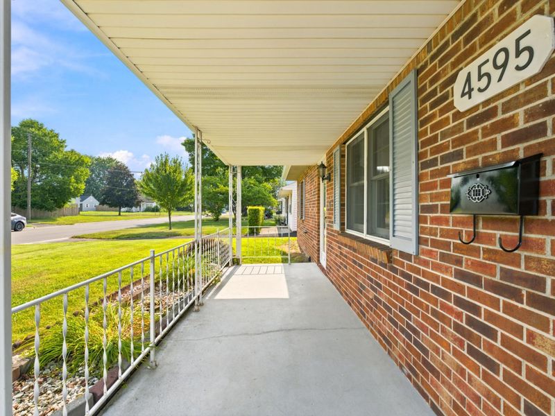 4595 San Jose Lane, Columbus, OH 43213 Photo 3