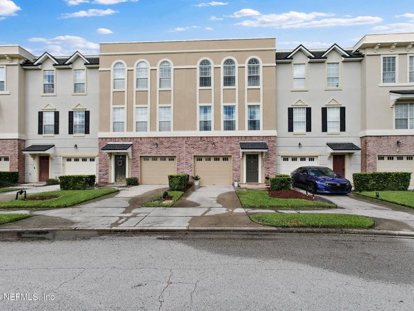 4456 CONGRESSIONAL Drive, Jacksonville, FL 32246