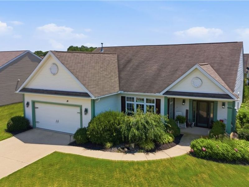 349 Springbrook Circle, Elyria, OH 44035 Photo 5