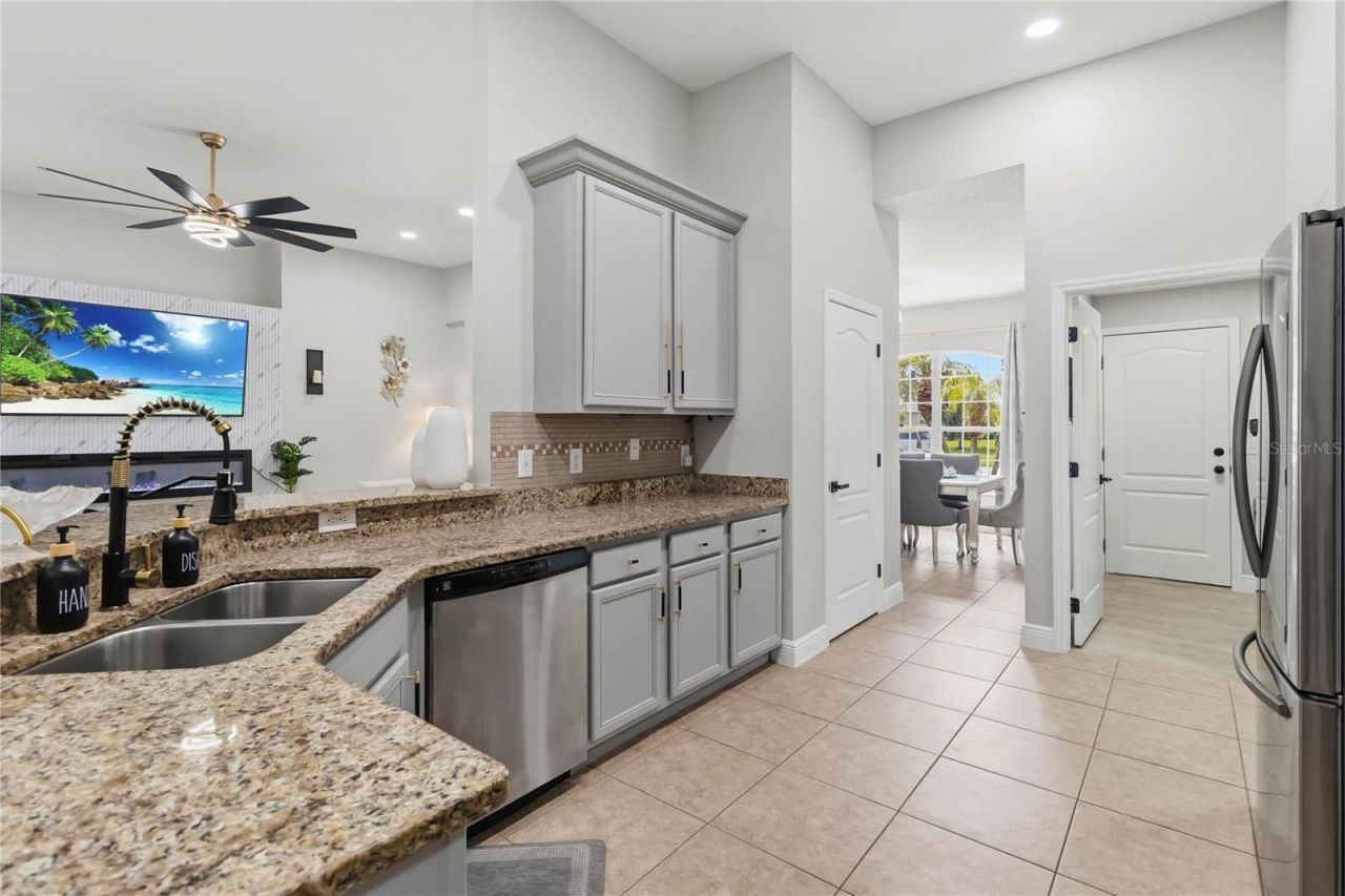3014 Sand Stone Circle , Saint Cloud, FL 34772 Photo